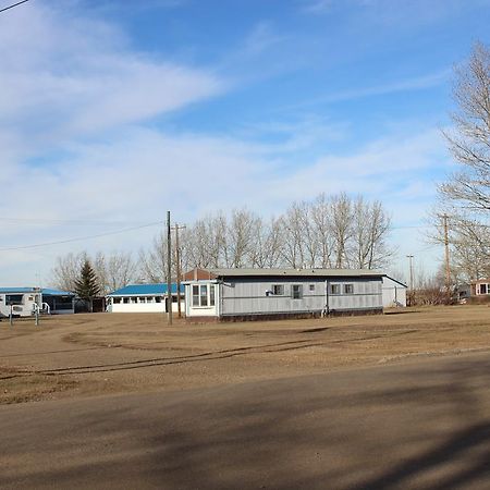 Raval Paradise Motel And Rv Park Youngstown Extérieur photo