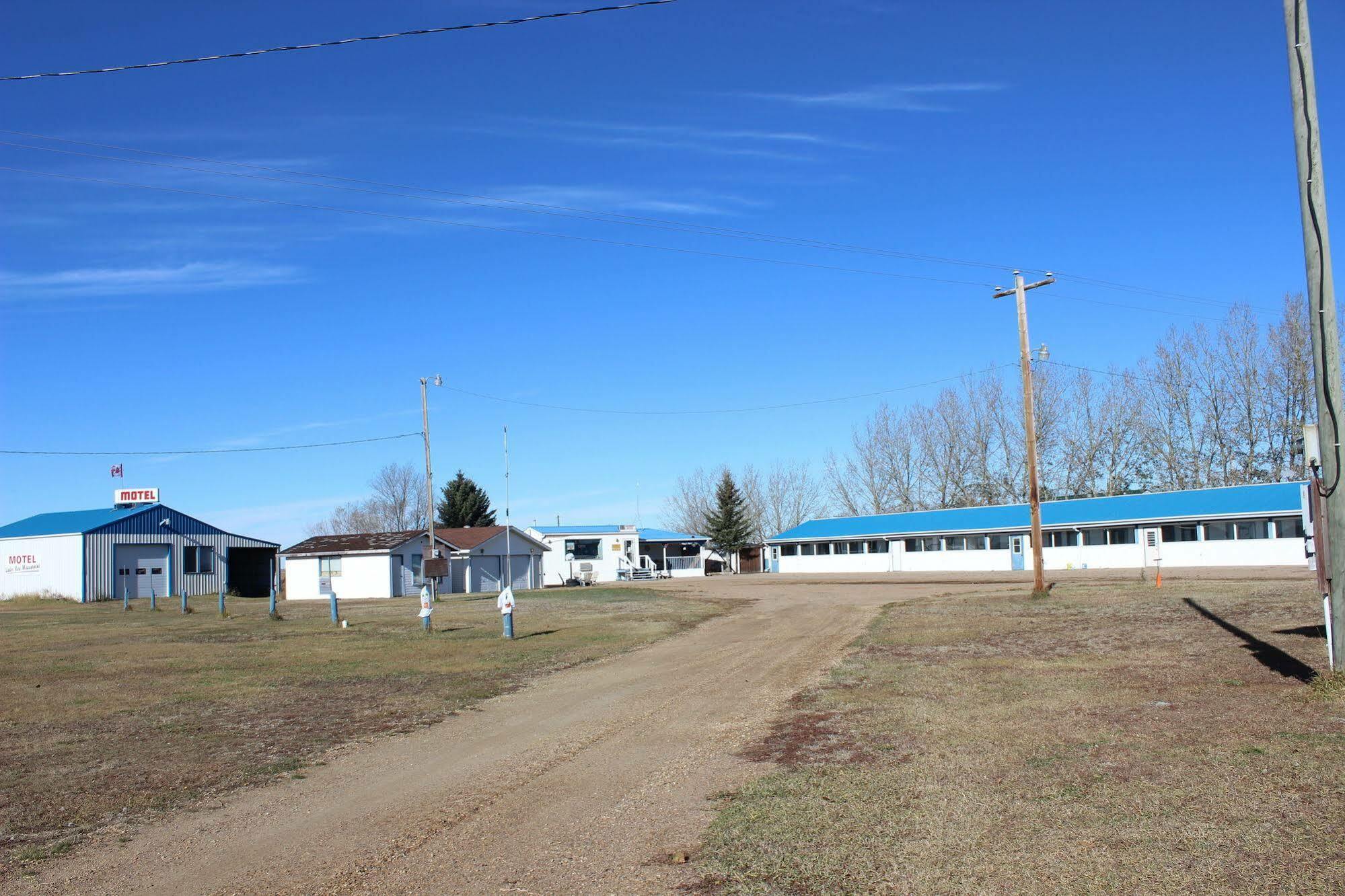 Raval Paradise Motel And Rv Park Youngstown Extérieur photo